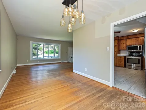6947 Woodstock Drive Charlotte NC 28210