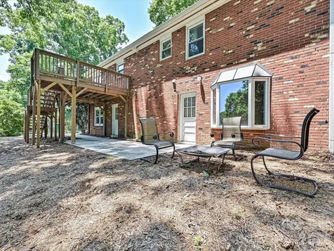6947 Woodstock Drive Charlotte NC 28210