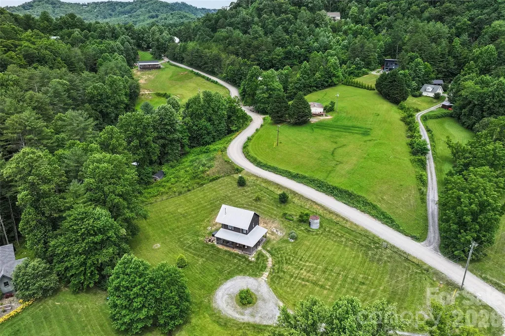 105 Loganberry Trail Fletcher NC 28732