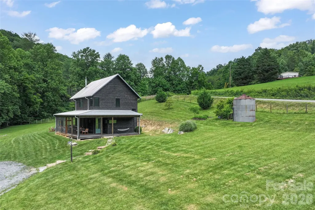 105 Loganberry Trail Fletcher NC 28732