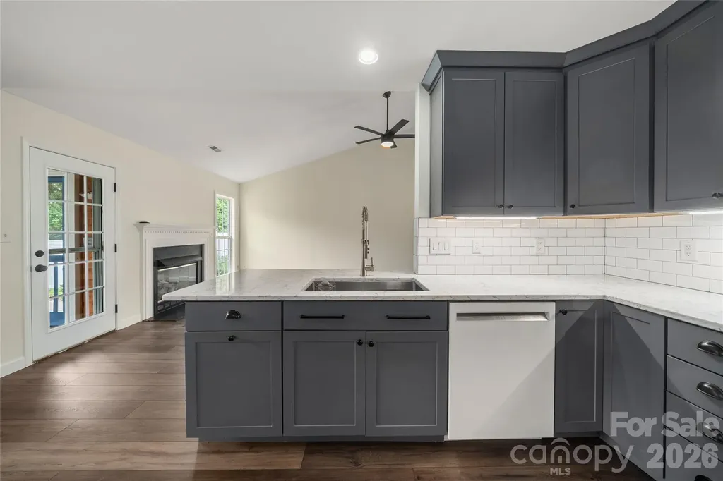 31 Misty Valley Road Fletcher NC 28732