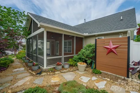 31 Misty Valley Road Fletcher NC 28732