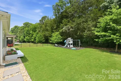 15316 Ravenall Drive Huntersville NC 28078