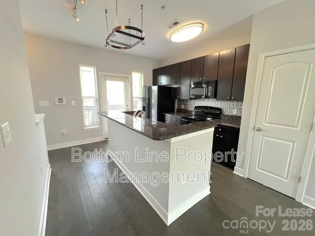 841 Seigle Point Drive Charlotte NC 28204