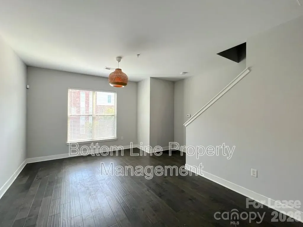 841 Seigle Point Drive Charlotte NC 28204