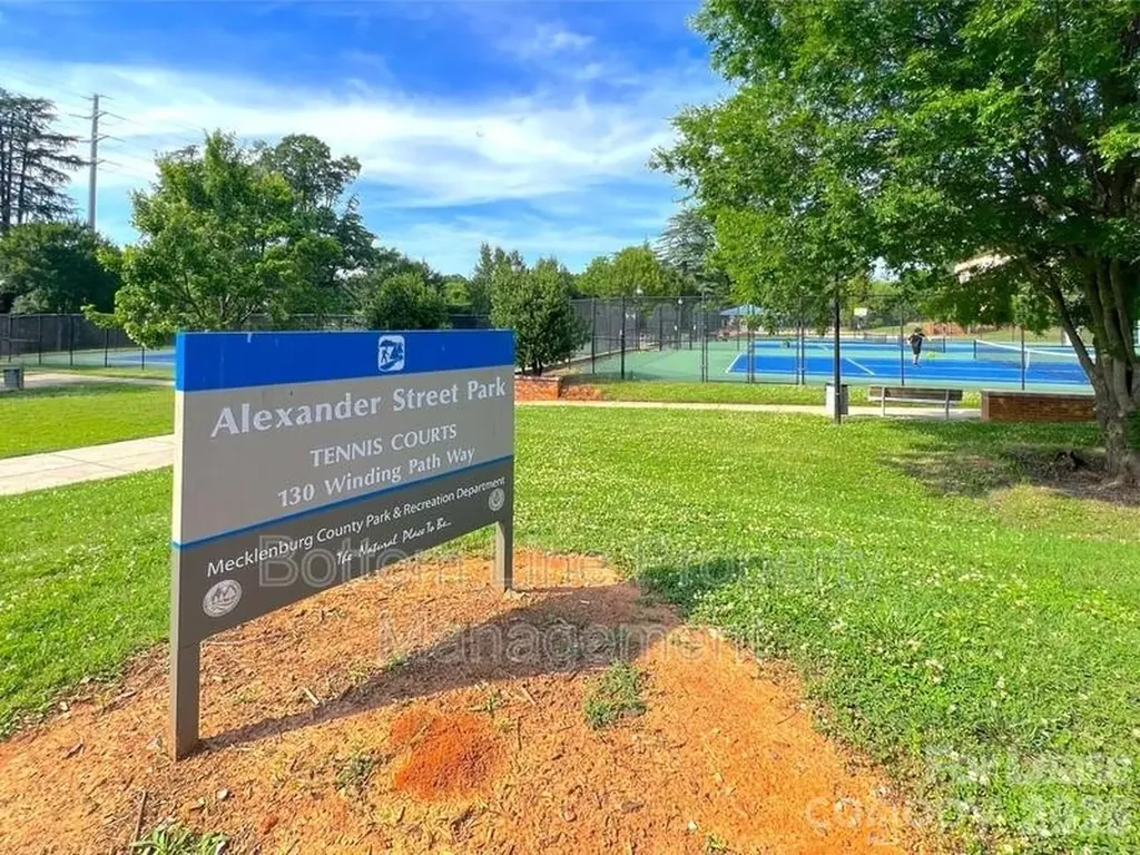 841 Seigle Point Drive Charlotte NC 28204