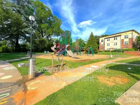 841 Seigle Point Drive Charlotte NC 28204