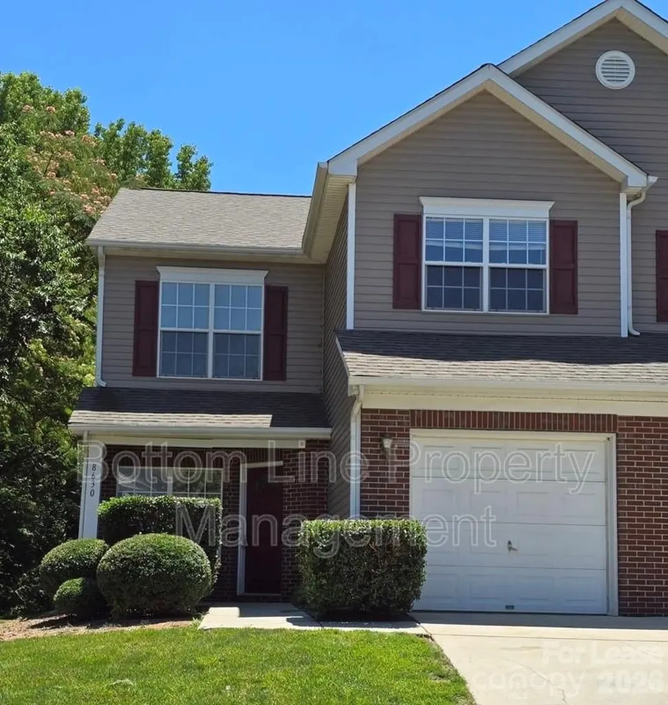 8630 Carolina Lily Lane Charlotte NC 28262