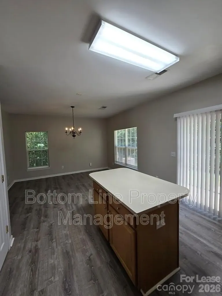 8630 Carolina Lily Lane Charlotte NC 28262