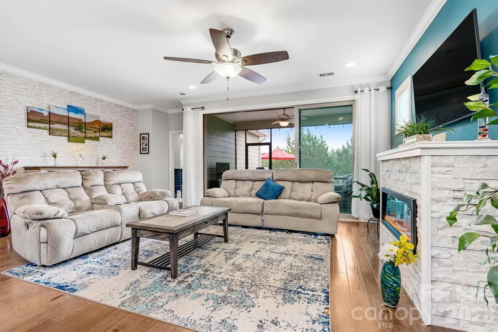 6119 Raven Rock Drive Denver NC 28037