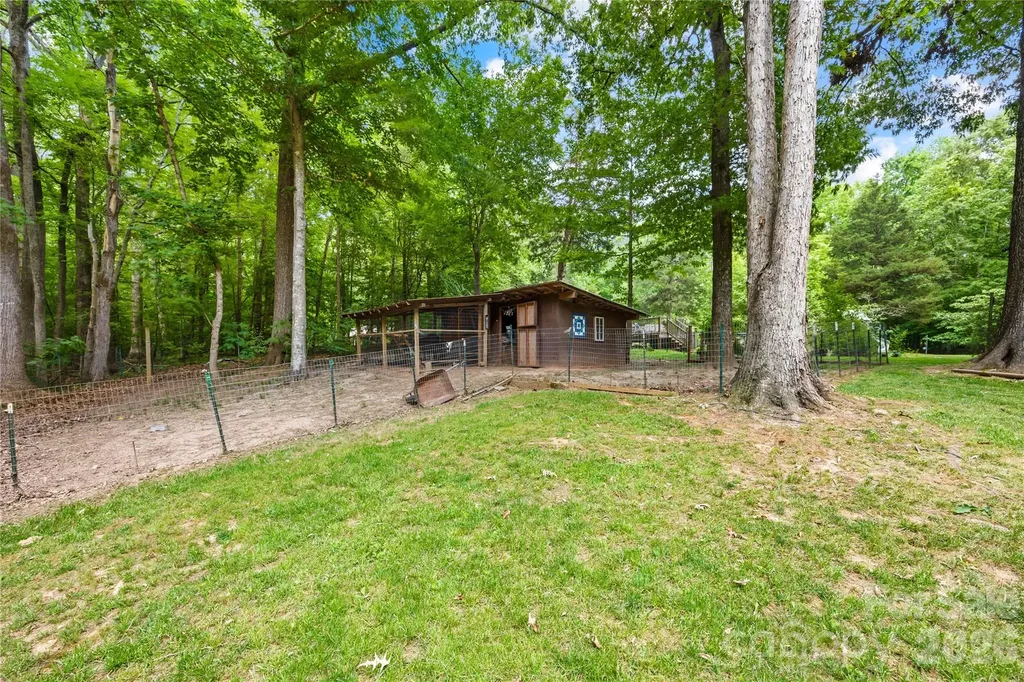 5917 Davis Road Waxhaw NC 28173