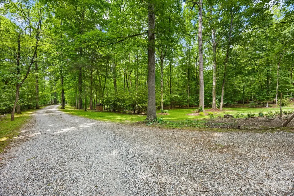 5917 Davis Road Waxhaw NC 28173