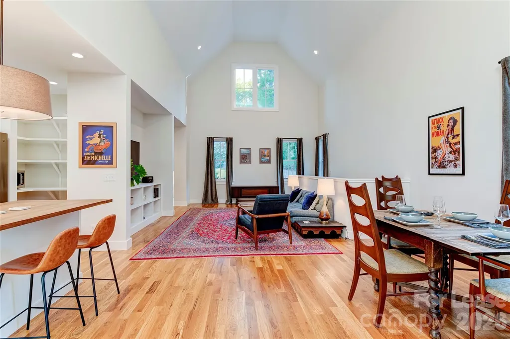 12 Waverly Road Asheville NC 28803