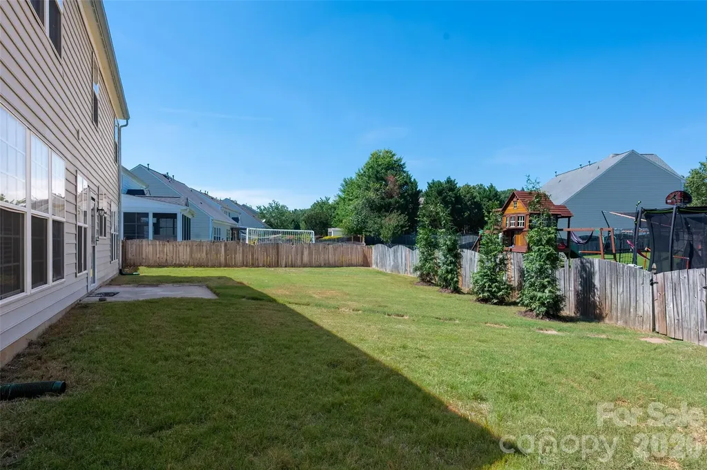 8518 Dennington Grove Lane Charlotte NC 28277