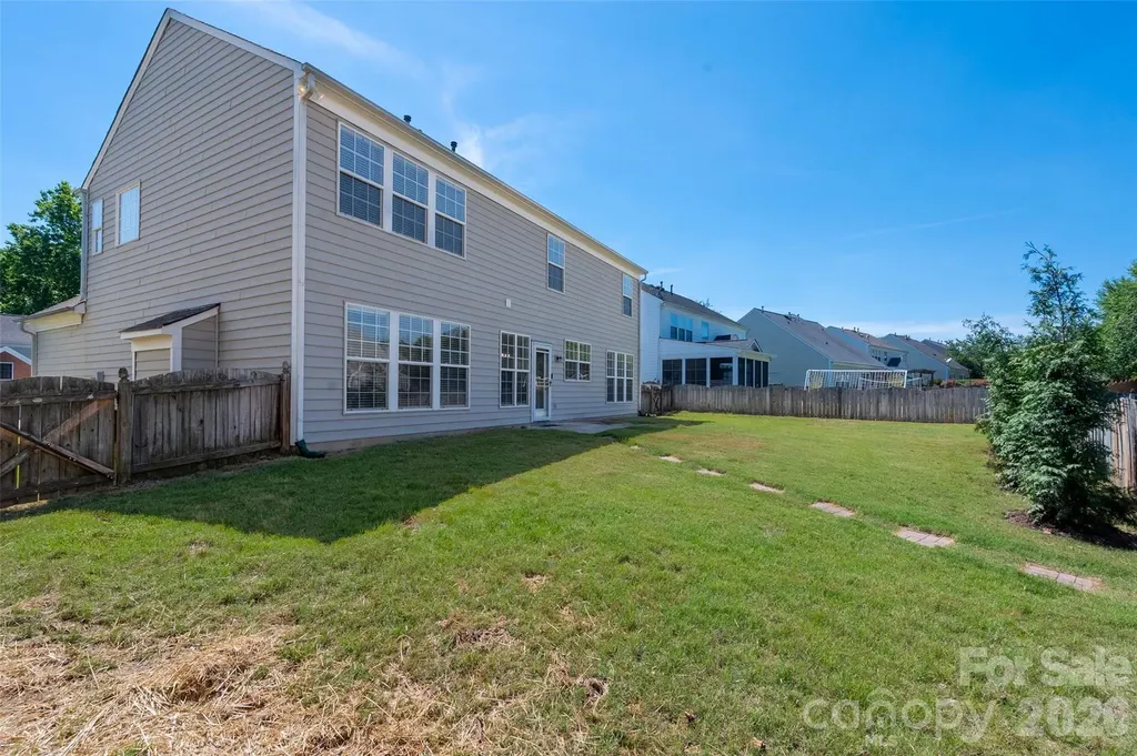 8518 Dennington Grove Lane Charlotte NC 28277