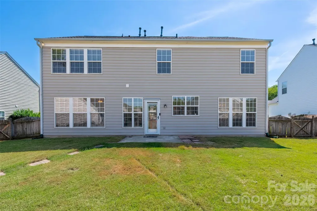 8518 Dennington Grove Lane Charlotte NC 28277