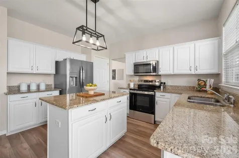8518 Dennington Grove Lane Charlotte NC 28277