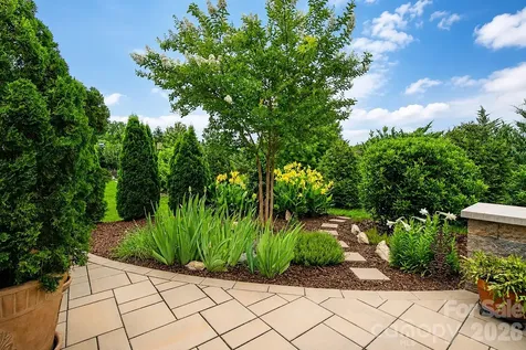 317 Hemlock Bluff Court Denver NC 28037