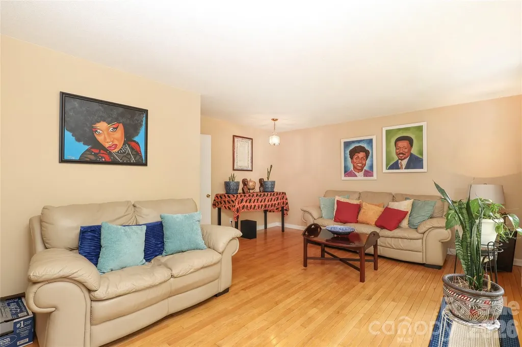210 Cliffside Drive Kannapolis NC 28081