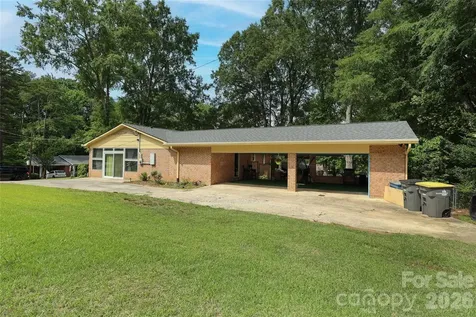 210 Cliffside Drive Kannapolis NC 28081