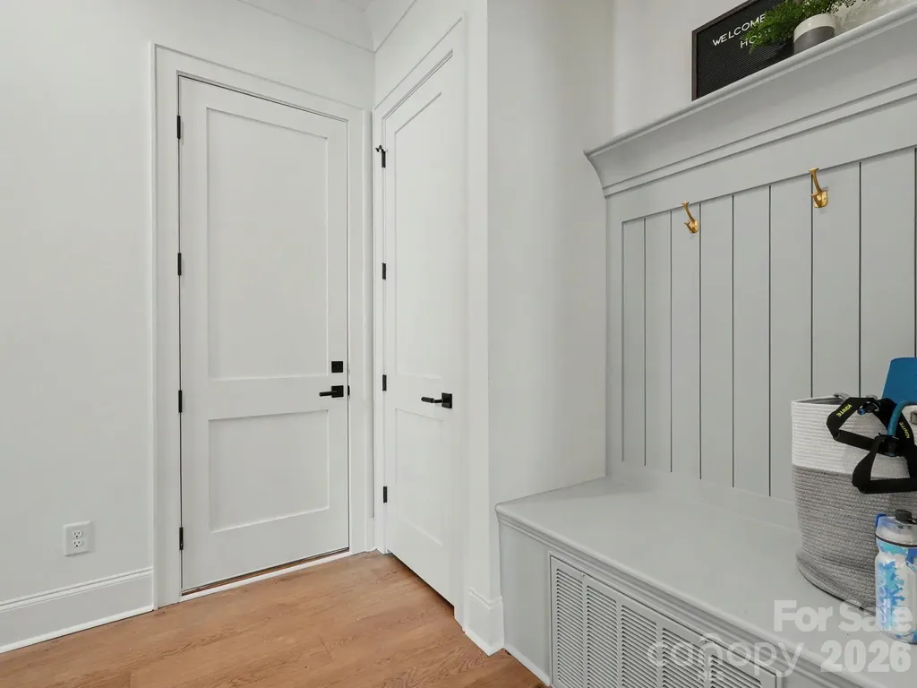 5963 Gate Post Road Charlotte NC 28211