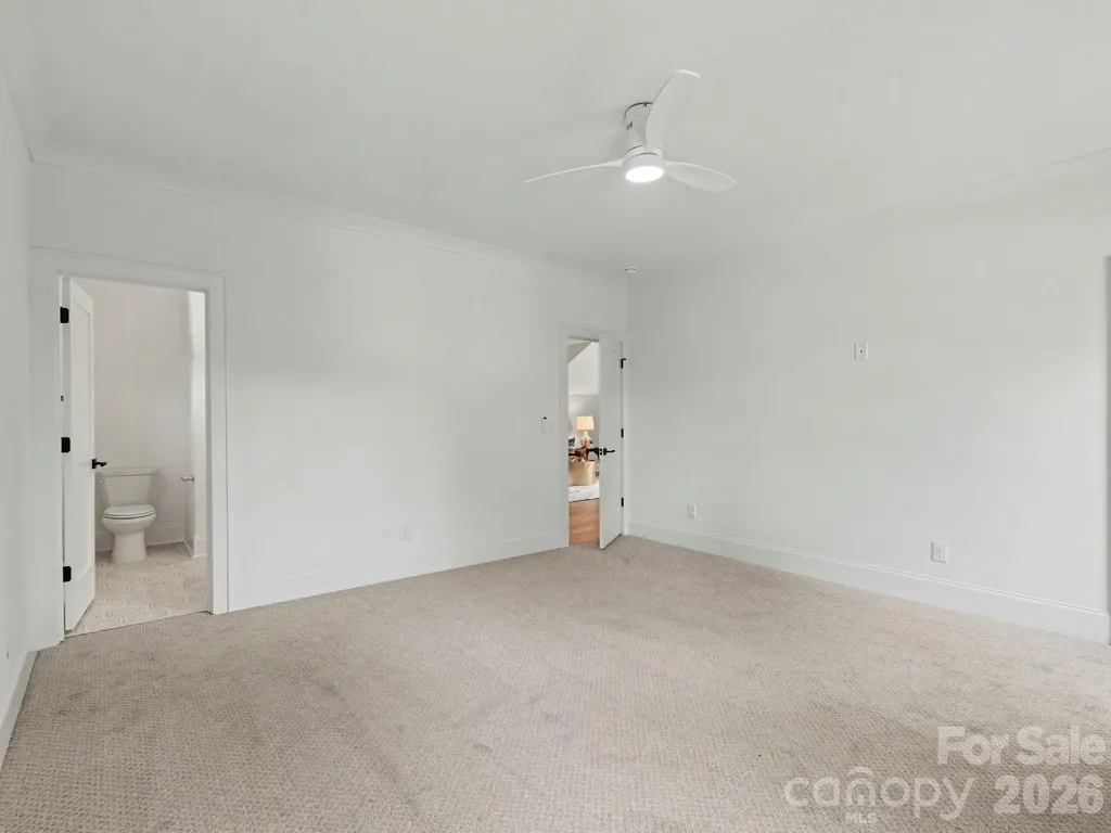 5963 Gate Post Road Charlotte NC 28211