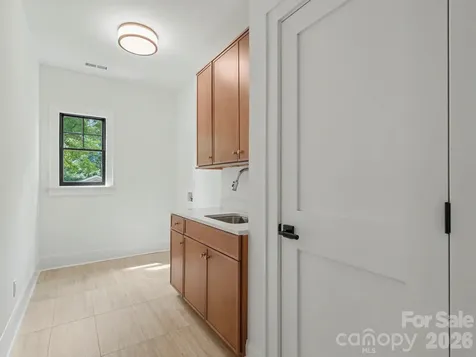 5963 Gate Post Road Charlotte NC 28211