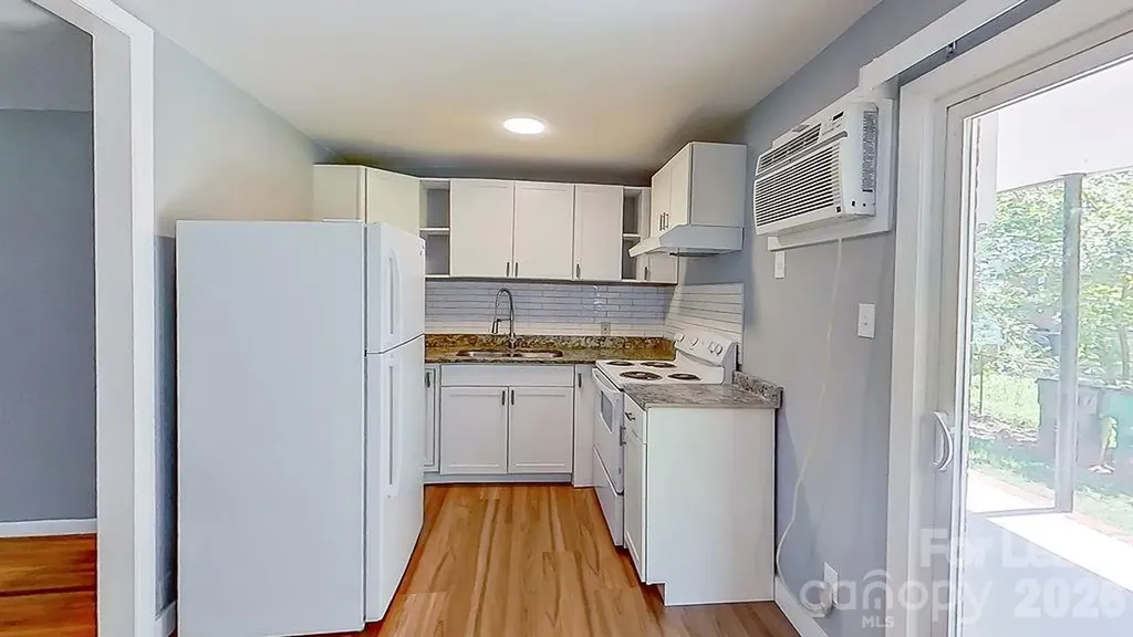 3418 Craig Avenue Charlotte NC 28211