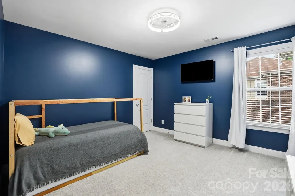 8636 Sagekirk Court Charlotte NC 28278