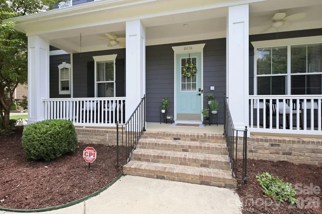 8636 Sagekirk Court Charlotte NC 28278