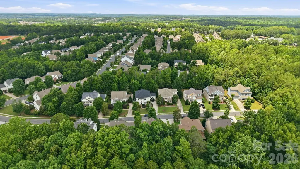 8636 Sagekirk Court Charlotte NC 28278