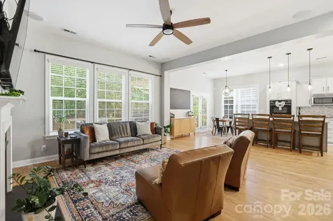 8636 Sagekirk Court Charlotte NC 28278