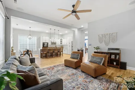 8636 Sagekirk Court Charlotte NC 28278