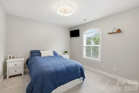 8636 Sagekirk Court Charlotte NC 28278