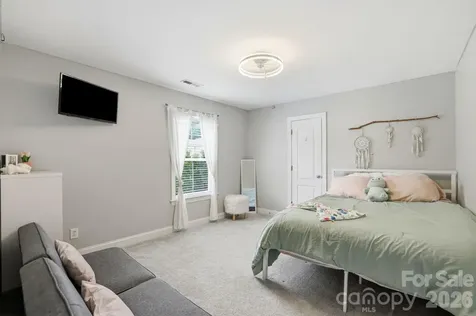 8636 Sagekirk Court Charlotte NC 28278