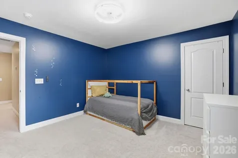 8636 Sagekirk Court Charlotte NC 28278