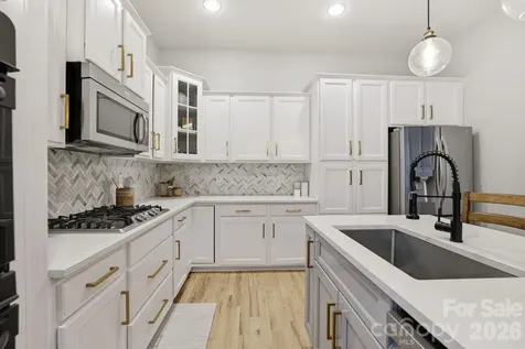 8636 Sagekirk Court Charlotte NC 28278