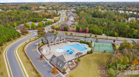 8636 Sagekirk Court Charlotte NC 28278