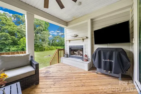 172 Triple Ponds Court Clover SC 29710