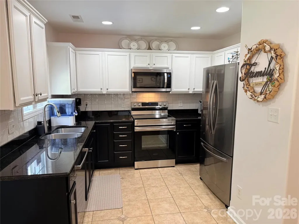 4495 Hanley Park Drive Walkertown NC 27051