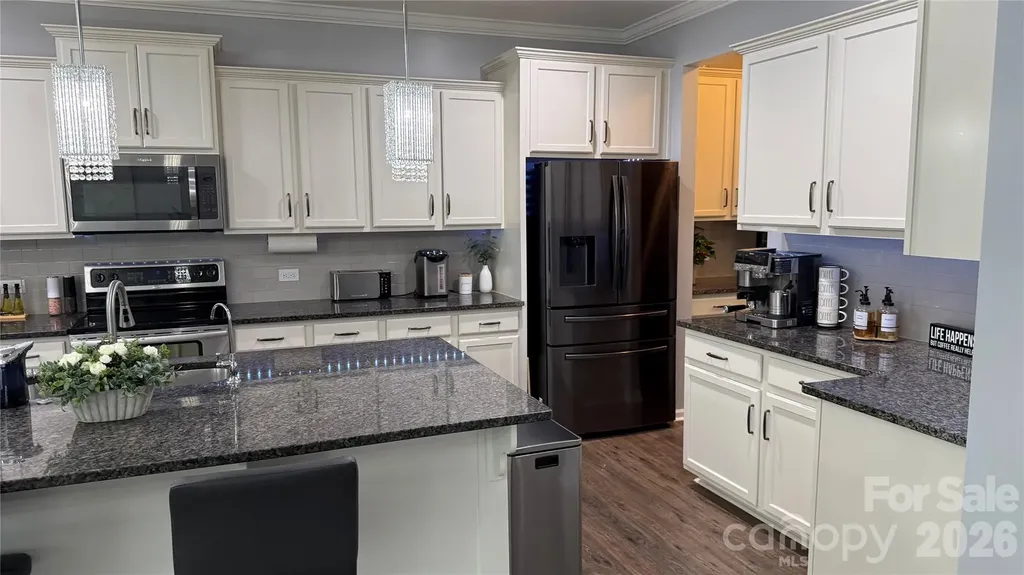 332 Wyndham Forest Circle Midland NC 28107