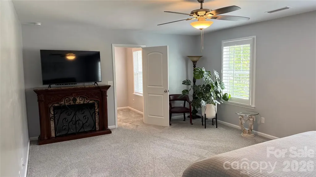 332 Wyndham Forest Circle Midland NC 28107