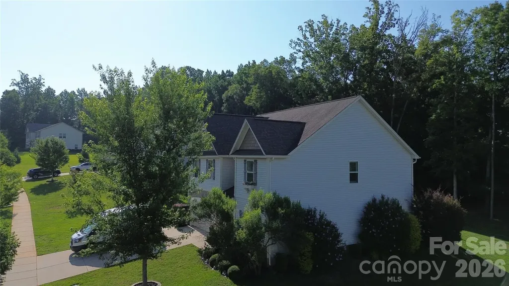 332 Wyndham Forest Circle Midland NC 28107