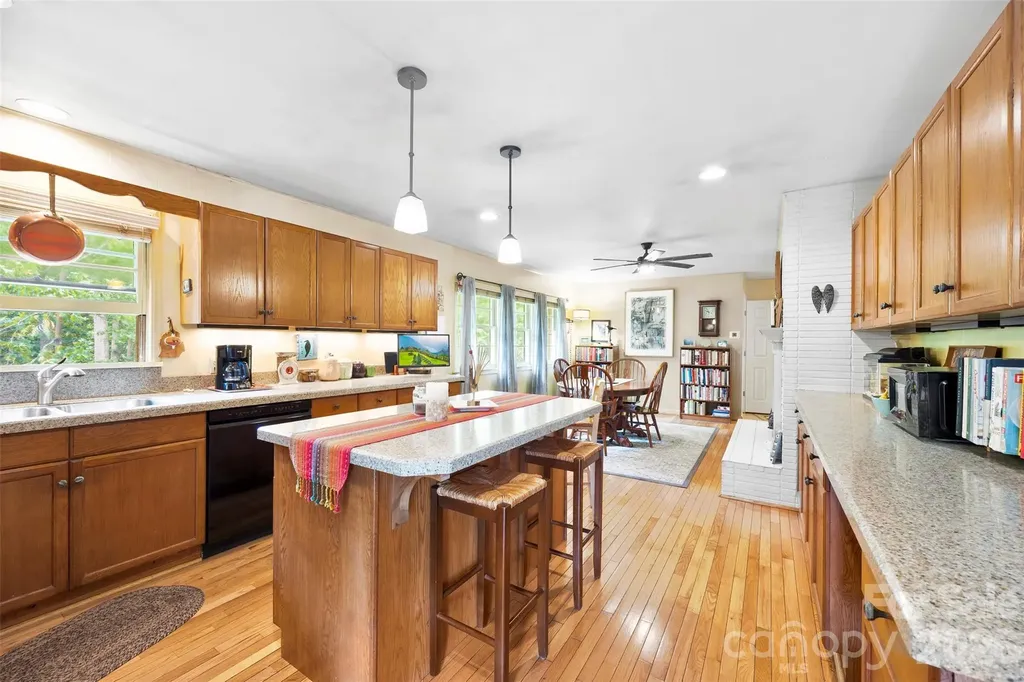 112 Amity Circle Belmont NC 28012