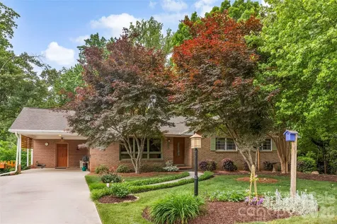 112 Amity Circle Belmont NC 28012