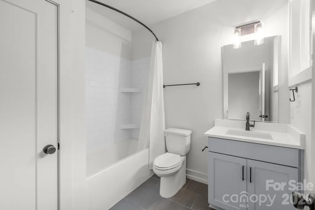 1451 Haywood Court Charlotte NC 28205