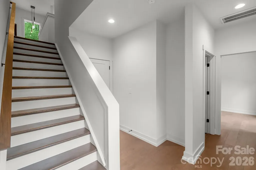 1451 Haywood Court Charlotte NC 28205