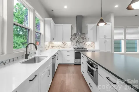 1451 Haywood Court Charlotte NC 28205