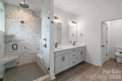 1451 Haywood Court Charlotte NC 28205