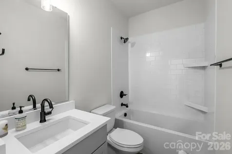 1451 Haywood Court Charlotte NC 28205